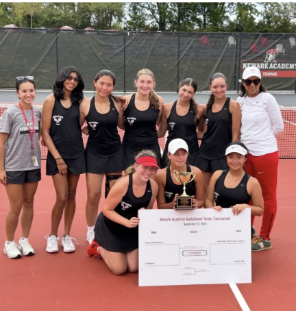 Q&A with NA Girls’ Tennis Captain Carly Polow ’26